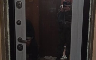 фото внутри после монтажа стальной двери