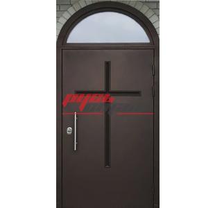 дверь металлическая с тройным стеклопакетом в арке для храма